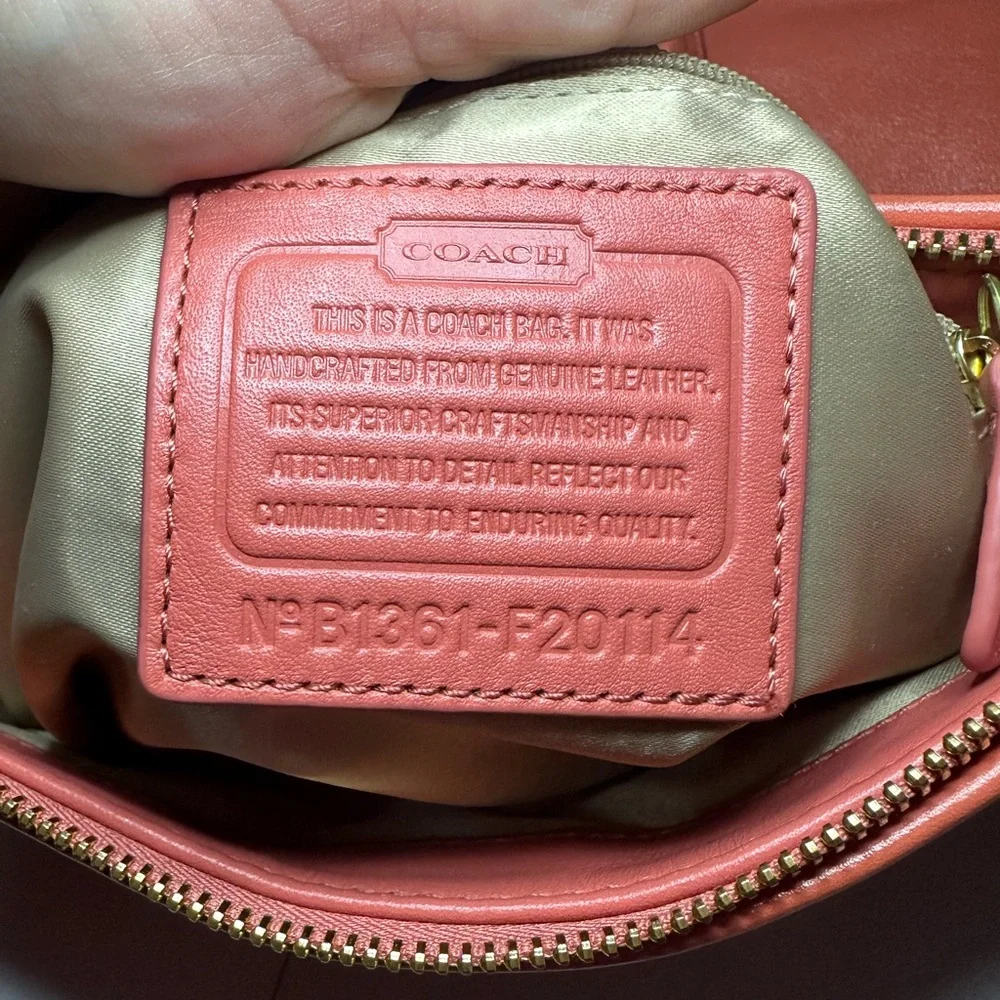Coach Ashley Coral Leather Pleated  Convertible Hobo Bag - EUC